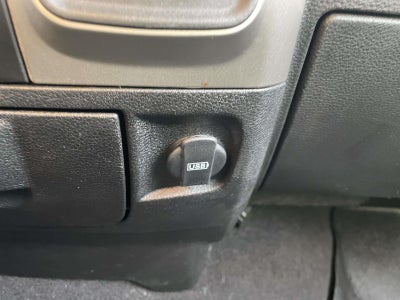 2019 RAM 1500 Classic SLT Crew Cab 4x4 57' Box