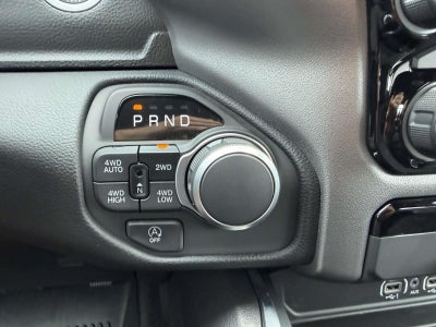 2025 RAM 1500 Big Horn Crew Cab 4x4 5'7' Box