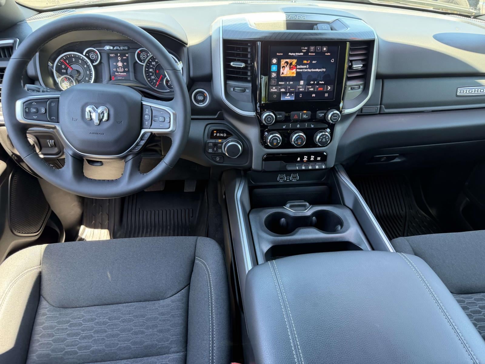 2025 RAM 1500 Big Horn Crew Cab 4x4 5'7' Box