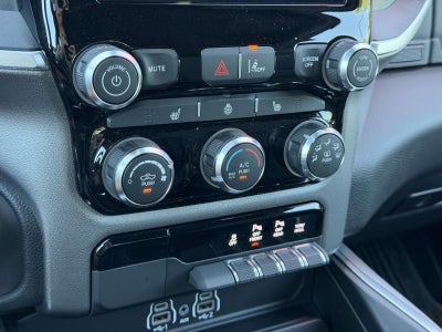 2025 RAM 1500 Big Horn Crew Cab 4x4 5'7' Box