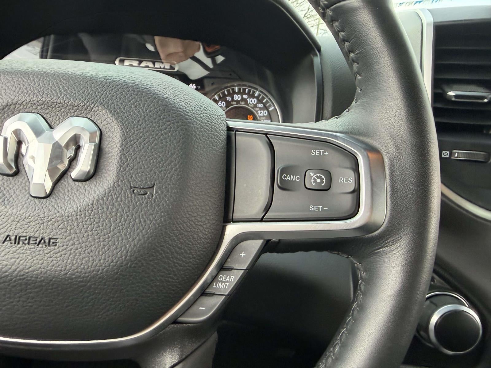 2024 RAM 1500 Big Horn Crew Cab 4x4 5'7' Box