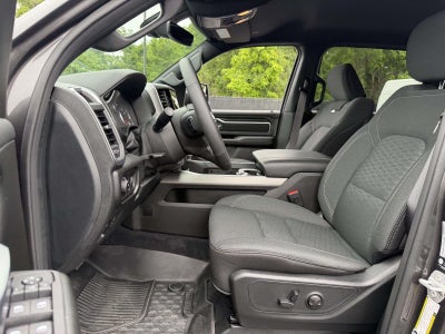 2025 RAM 1500 Big Horn Crew Cab 4x4 5'7' Box