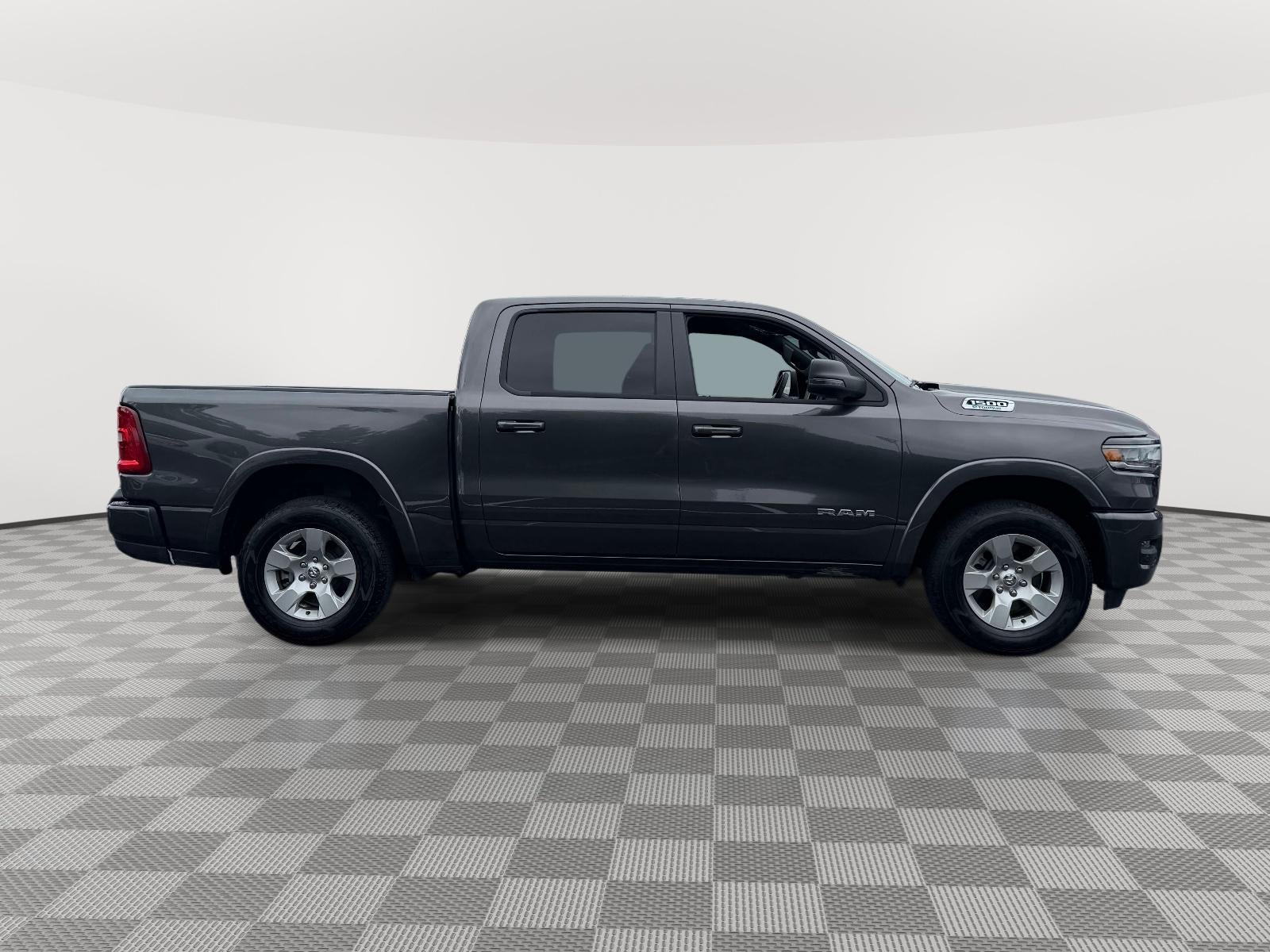 2025 RAM 1500 Big Horn Crew Cab 4x4 5'7' Box
