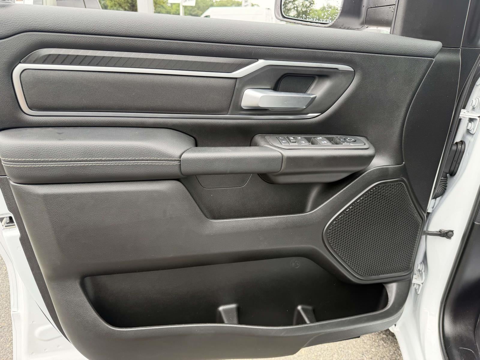 2025 RAM 1500 Big Horn Crew Cab 4x4 5'7' Box