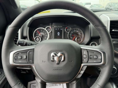 2025 RAM 1500 Big Horn Crew Cab 4x4 5'7' Box