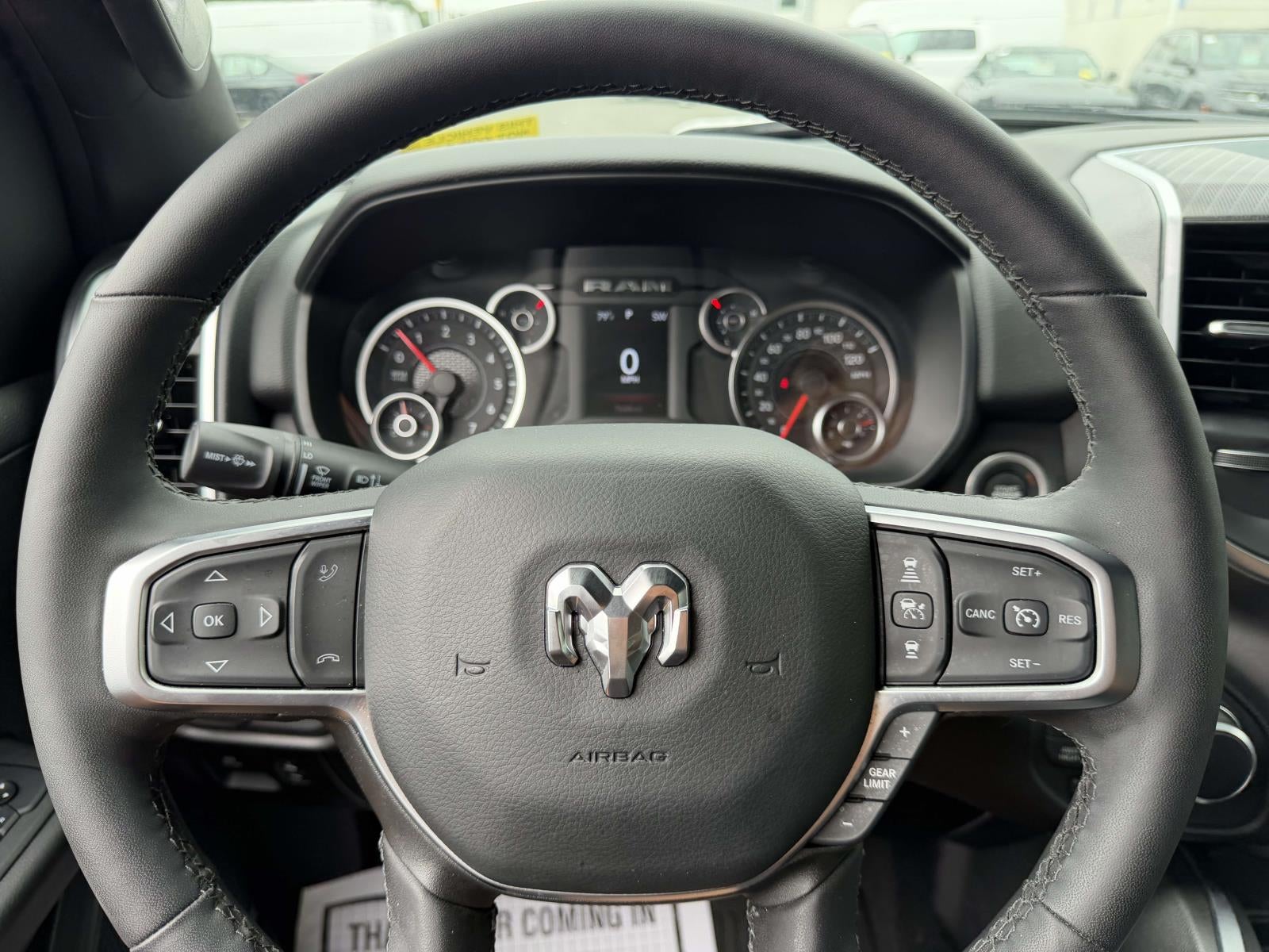 2025 RAM 1500 Big Horn Crew Cab 4x4 5'7' Box