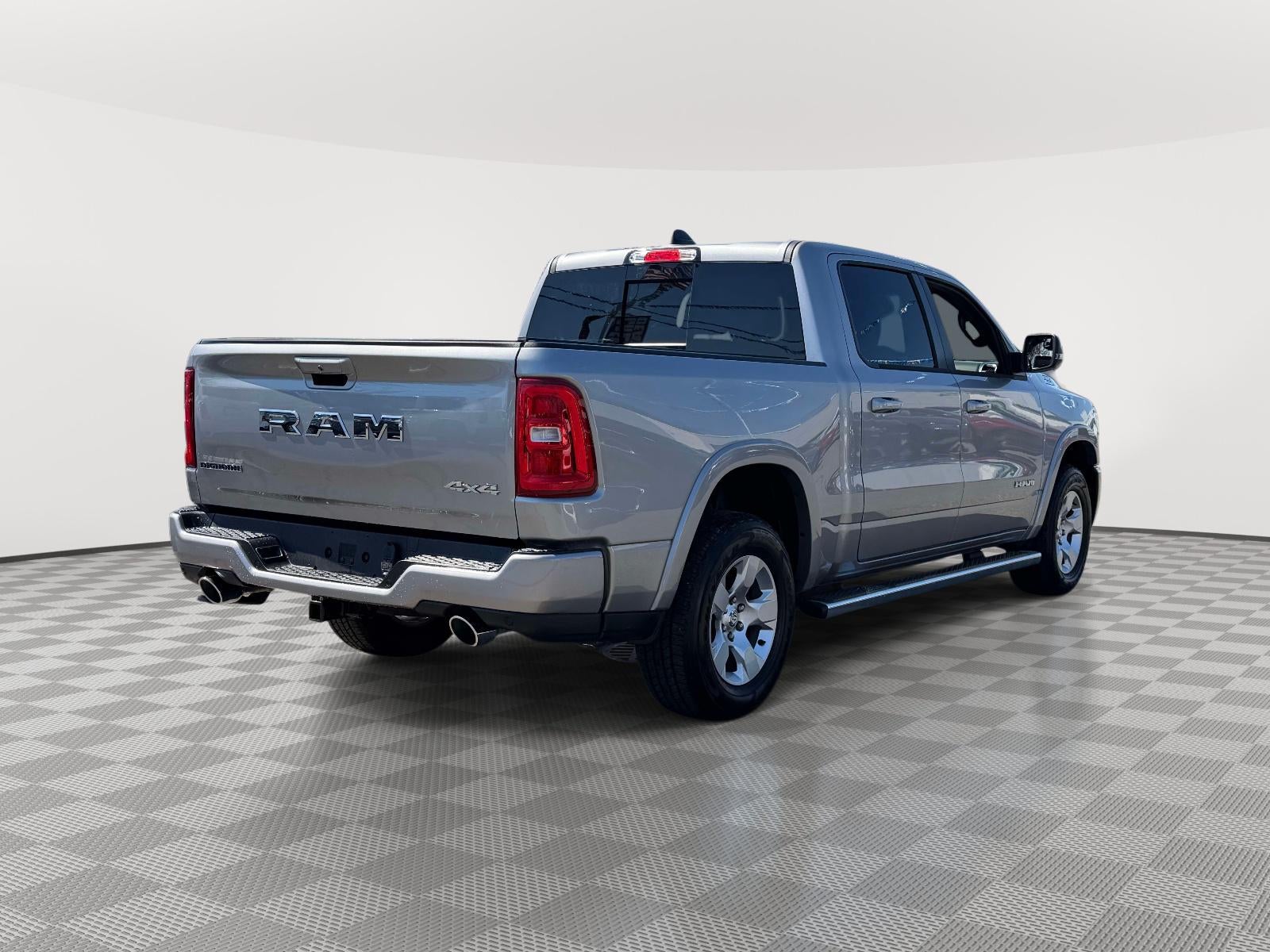 2025 RAM 1500 Big Horn Crew Cab 4x4 5'7' Box