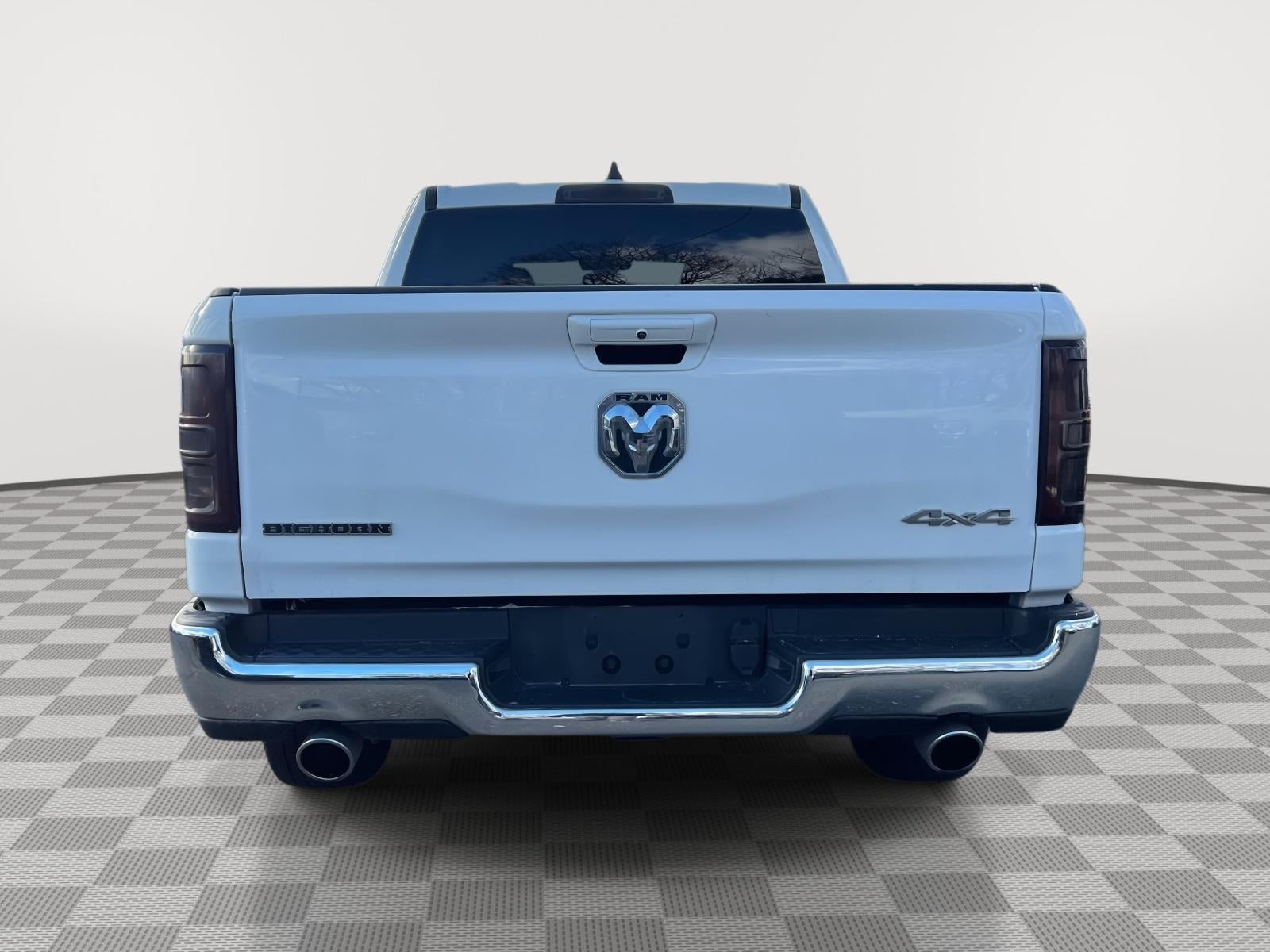 2022 RAM 1500 Big Horn Crew Cab 4x4 5'7' Box