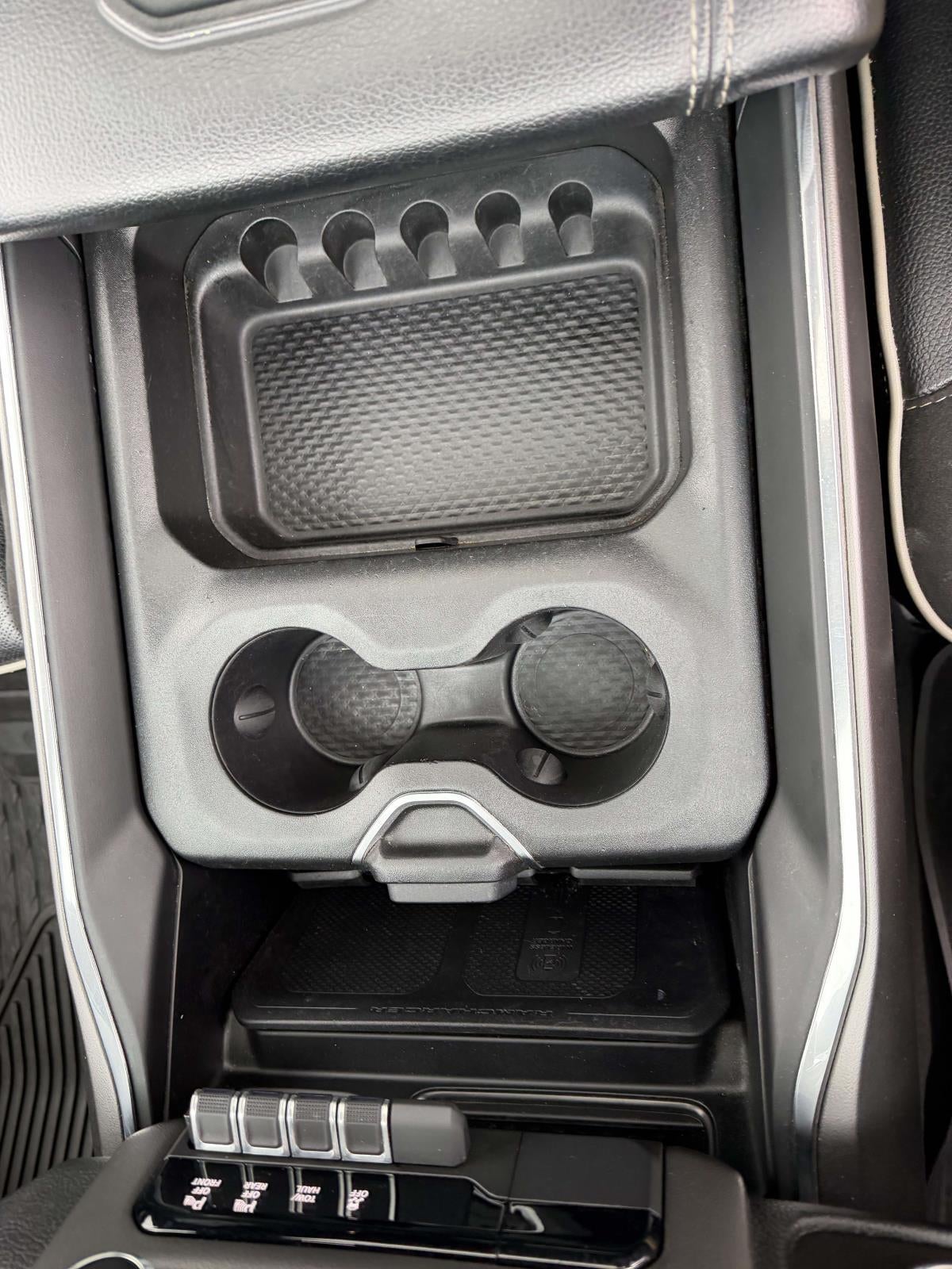 2022 RAM 1500 Laramie Crew Cab 4x4 5'7' Box