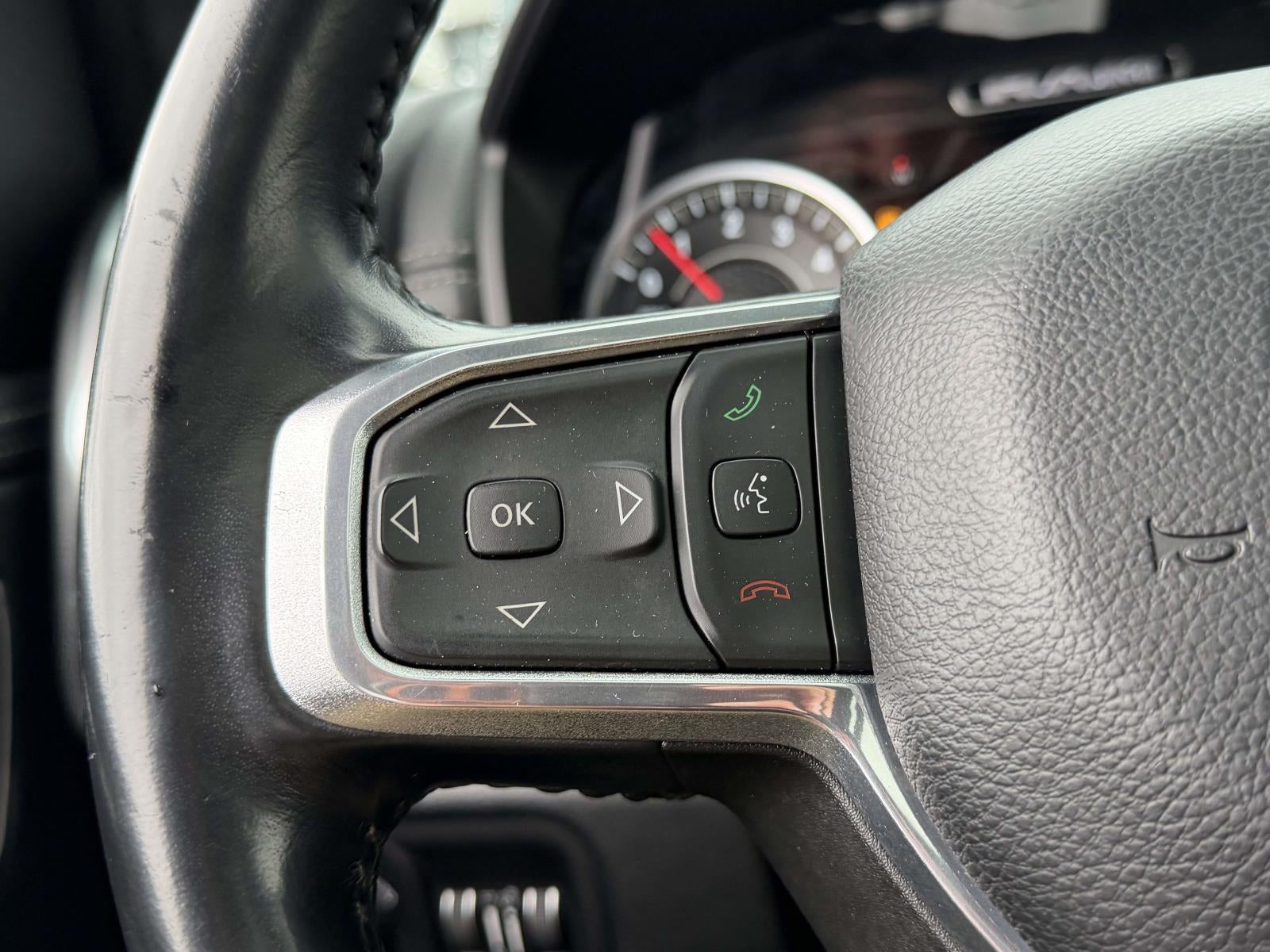 2022 RAM 1500 Laramie Crew Cab 4x4 5'7' Box