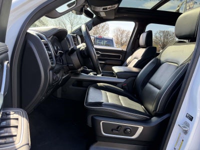 2023 RAM 1500 Laramie Crew Cab 4x4 5'7' Box