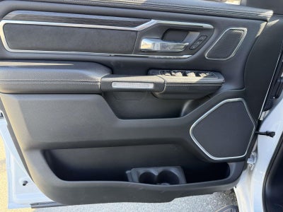 2023 RAM 1500 Laramie Crew Cab 4x4 5'7' Box