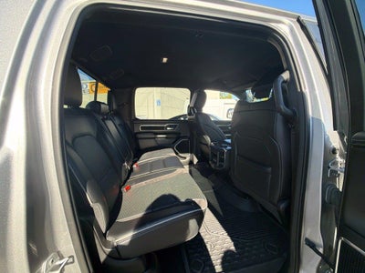 2023 RAM 1500 Laramie Crew Cab 4x4 5'7' Box