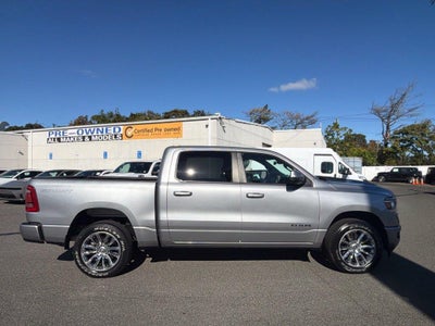 2023 RAM 1500 Laramie Crew Cab 4x4 5'7' Box