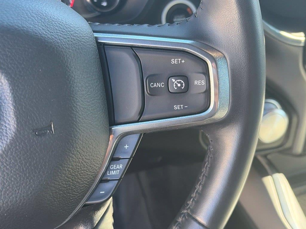 2023 RAM 1500 Laramie Crew Cab 4x4 5'7' Box