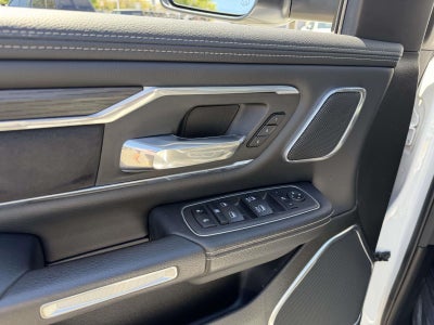 2023 RAM 1500 Laramie Crew Cab 4x4 5'7' Box