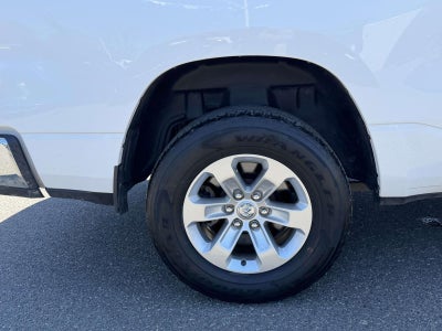 2023 RAM 1500 Laramie Crew Cab 4x4 5'7' Box