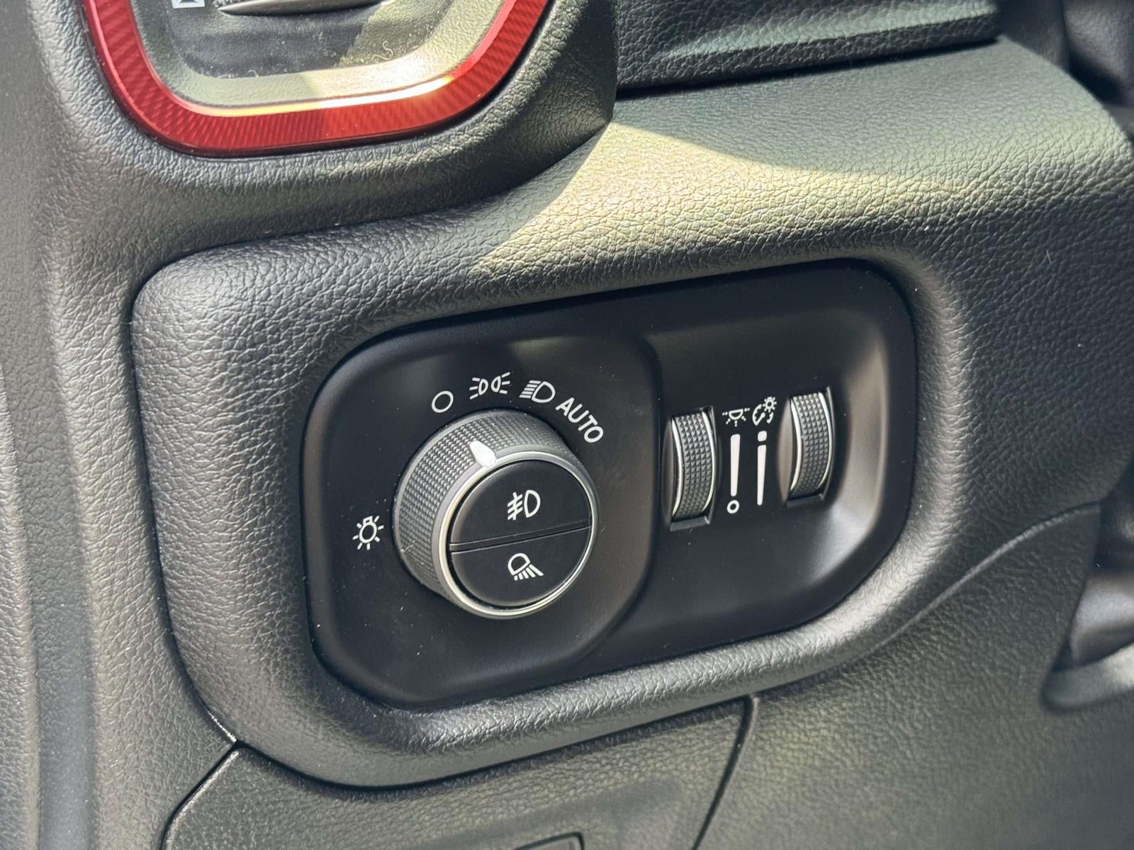 2026 RAM 1500 Rebel Crew Cab 4x4 5'7' Box