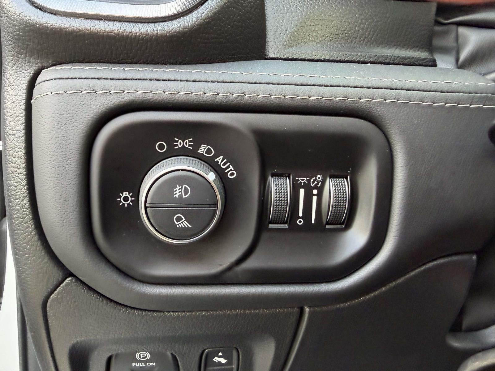 2022 RAM 1500 TRX Crew Cab 4x4 5'7' Box