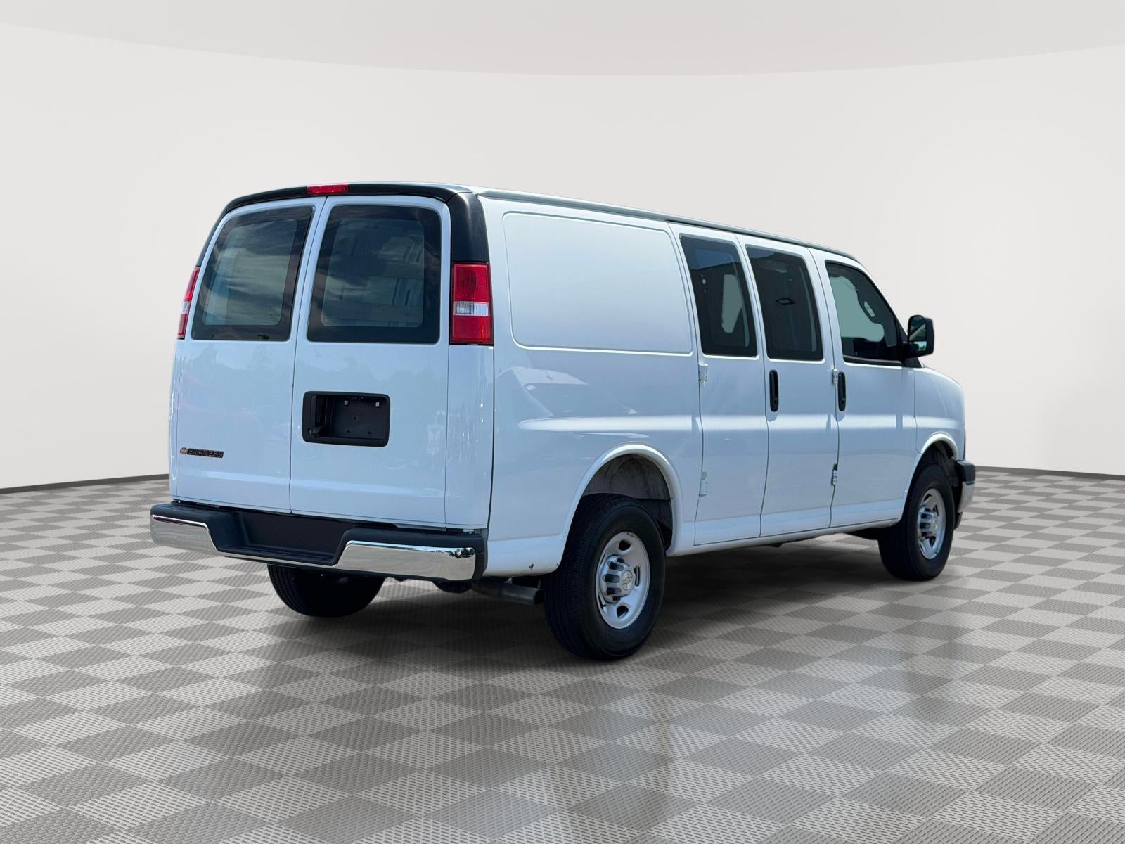 2025 Chevrolet Express Cargo RWD 2500 Regular Wheelbase WT