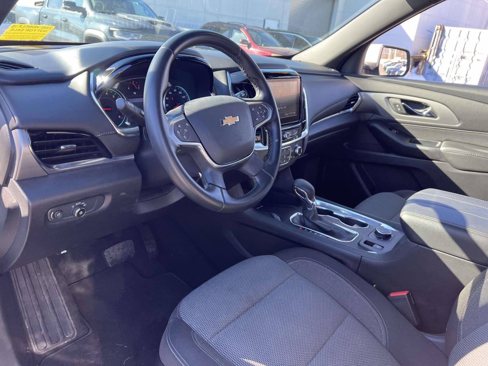 2023 Chevrolet Traverse FWD LT Cloth