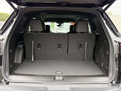 2023 Chevrolet Traverse AWD LT Leather