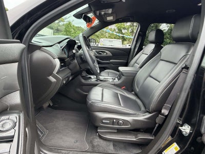 2023 Chevrolet Traverse AWD LT Leather
