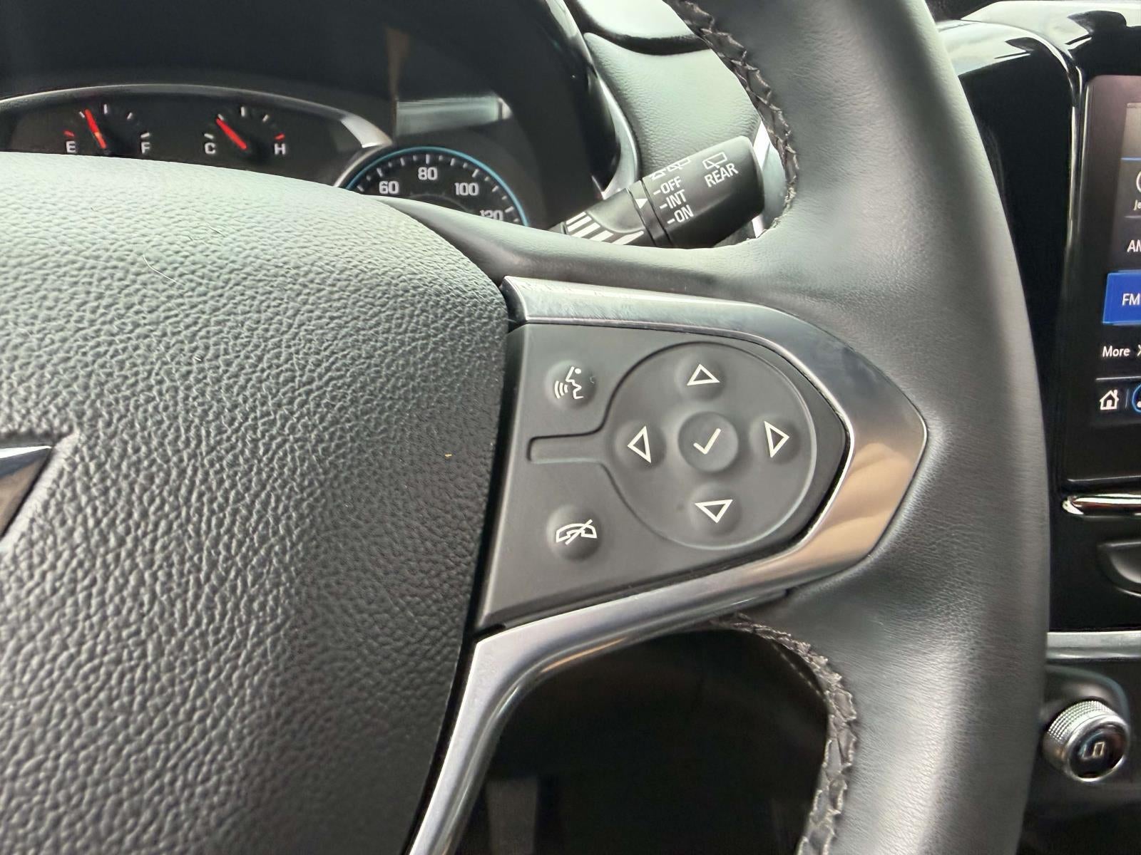 2023 Chevrolet Traverse AWD LT Leather