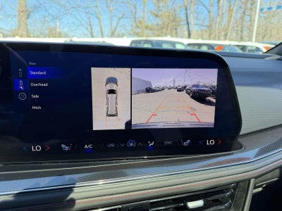 2025 Chevrolet Suburban RST