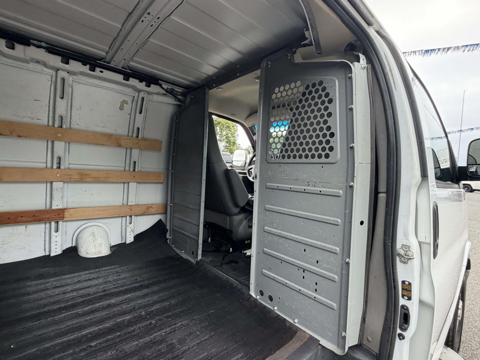 2018 GMC Savana 2500 Work Van