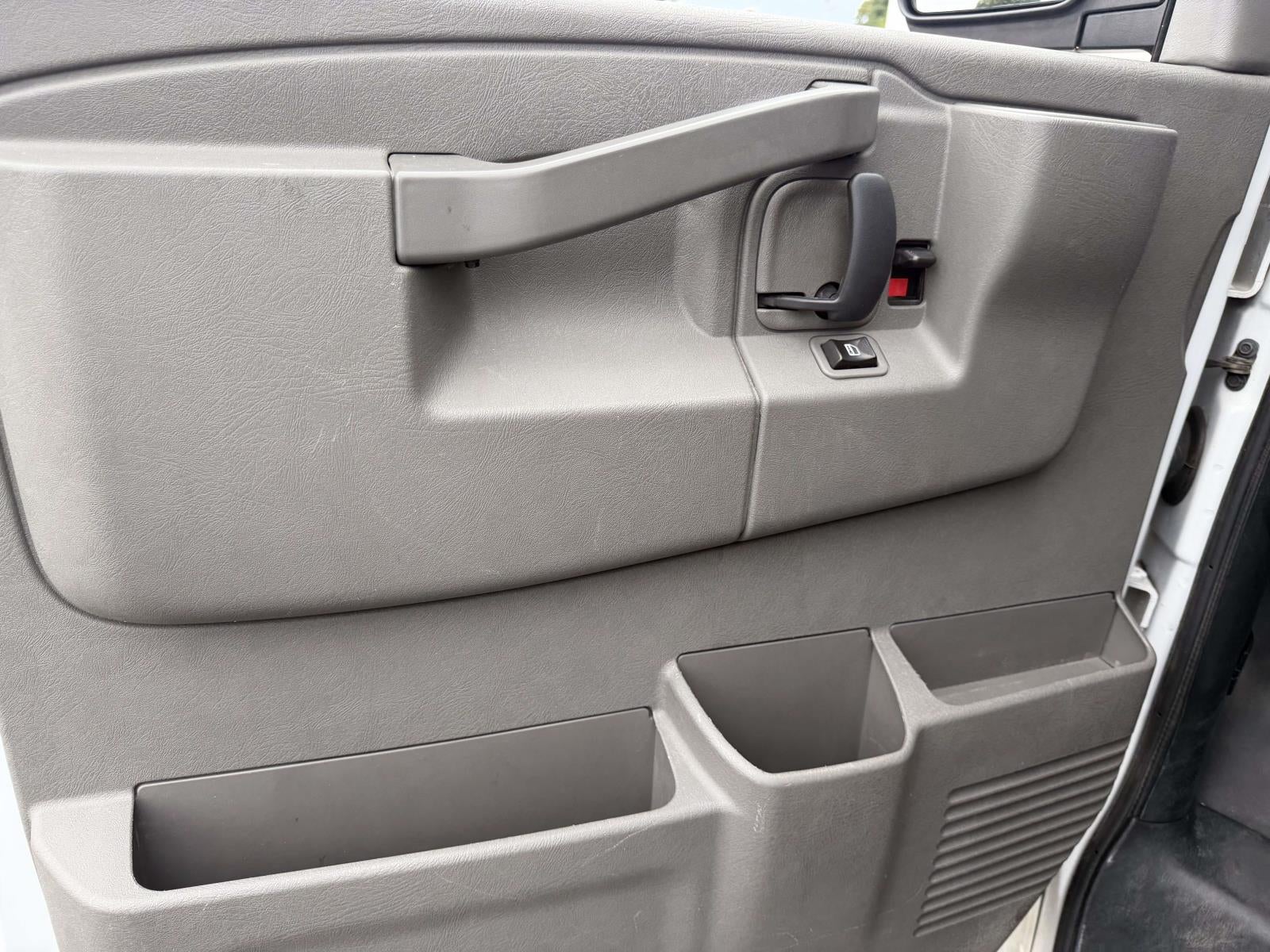 2018 GMC Savana 2500 Work Van
