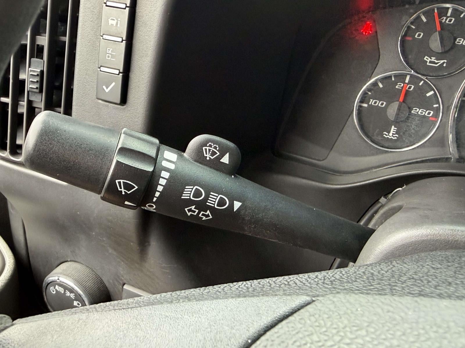 2018 GMC Savana 2500 Work Van