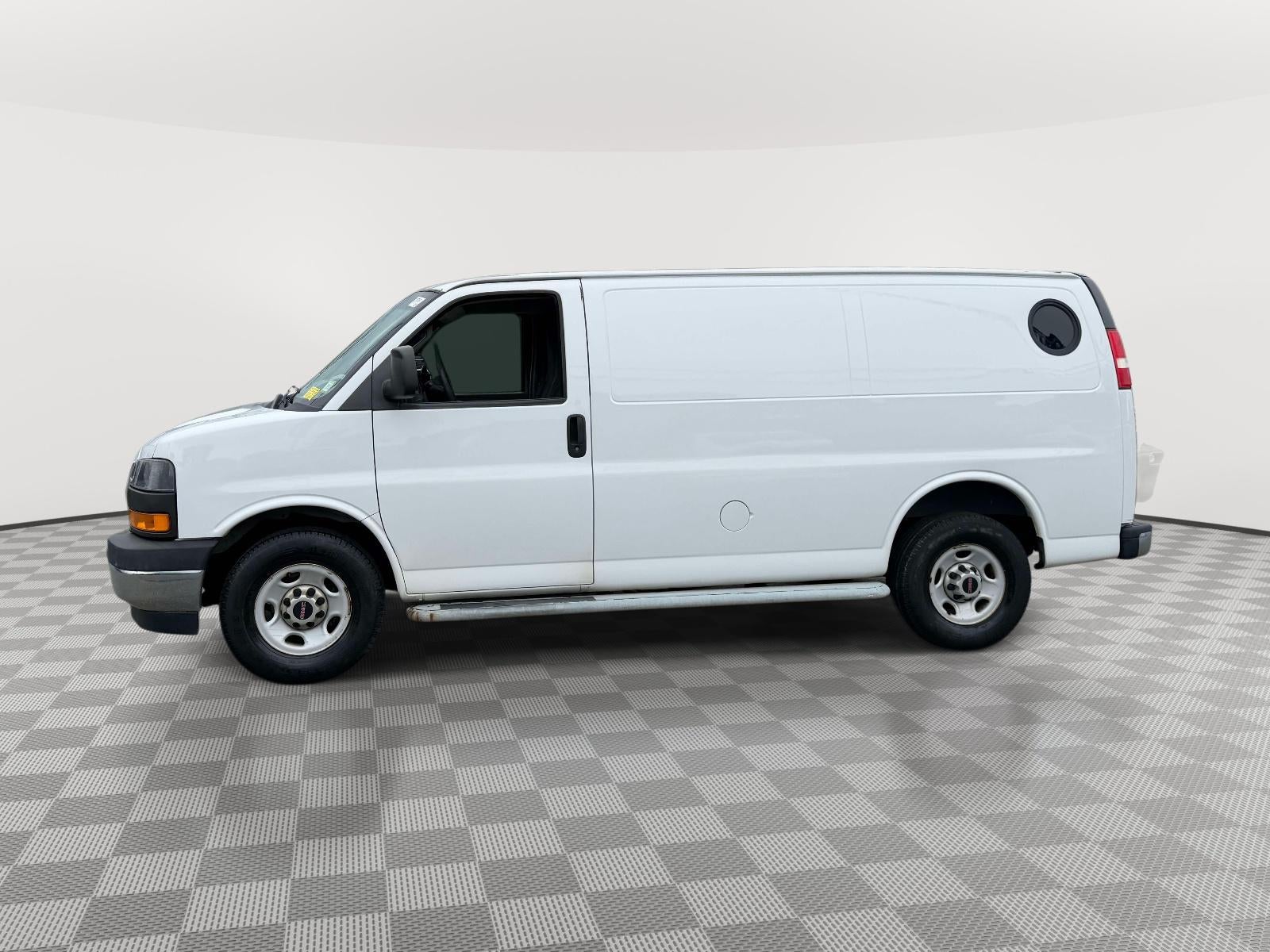 2018 GMC Savana 2500 Work Van