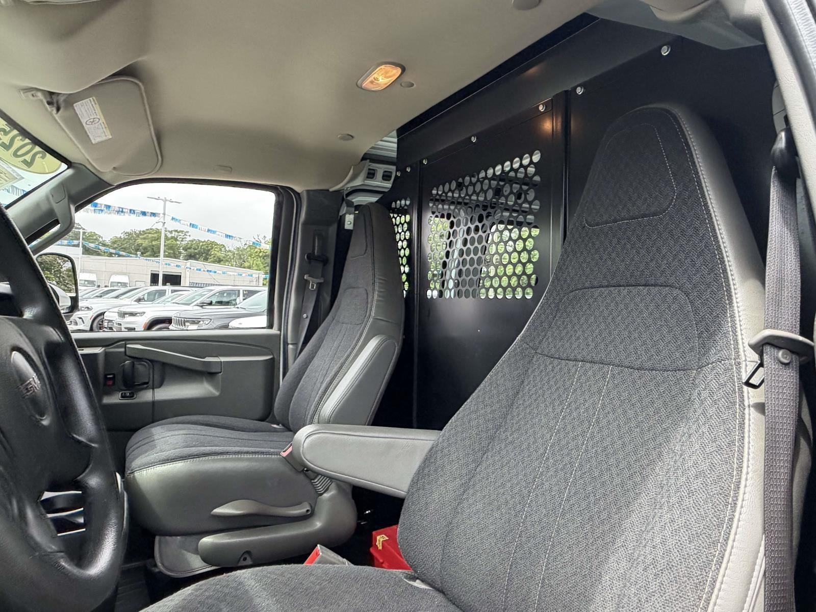2025 GMC Savana Cargo RWD 2500 Regular Wheelbase Work Van
