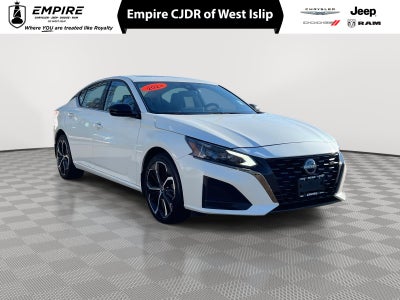 2023 Nissan Altima SR Intelligent AWD