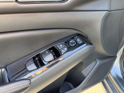 2023 Nissan Altima SV FWD
