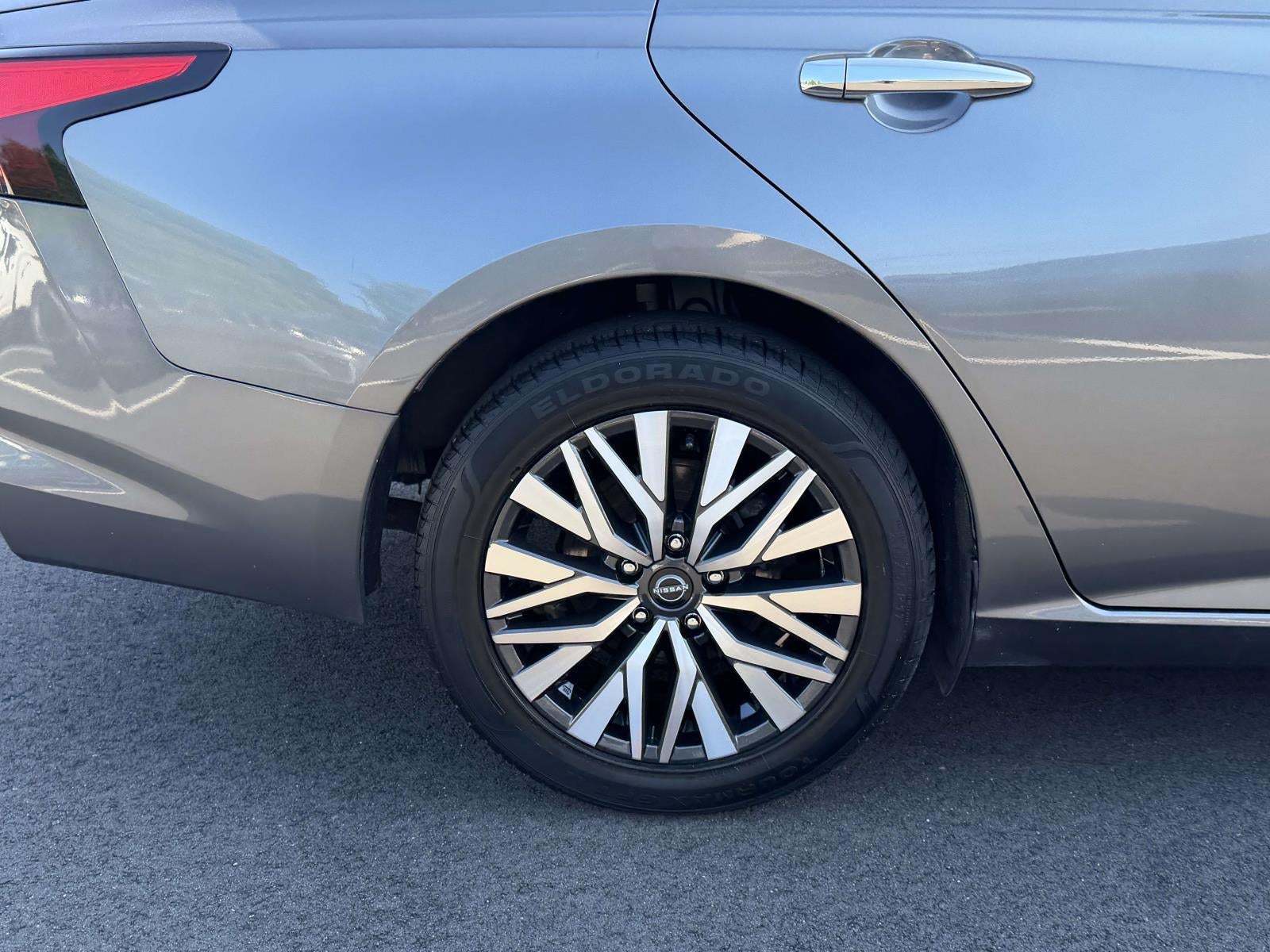 2023 Nissan Altima SV FWD