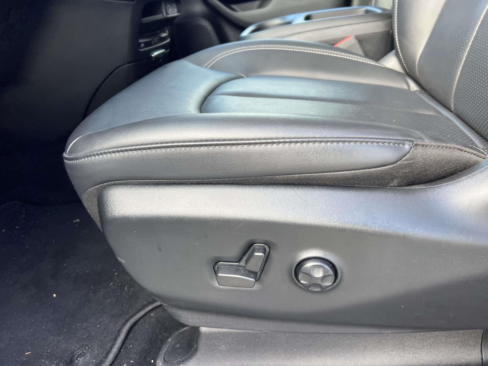 2025 Chrysler Pacifica PACIFICA SELECT AWD