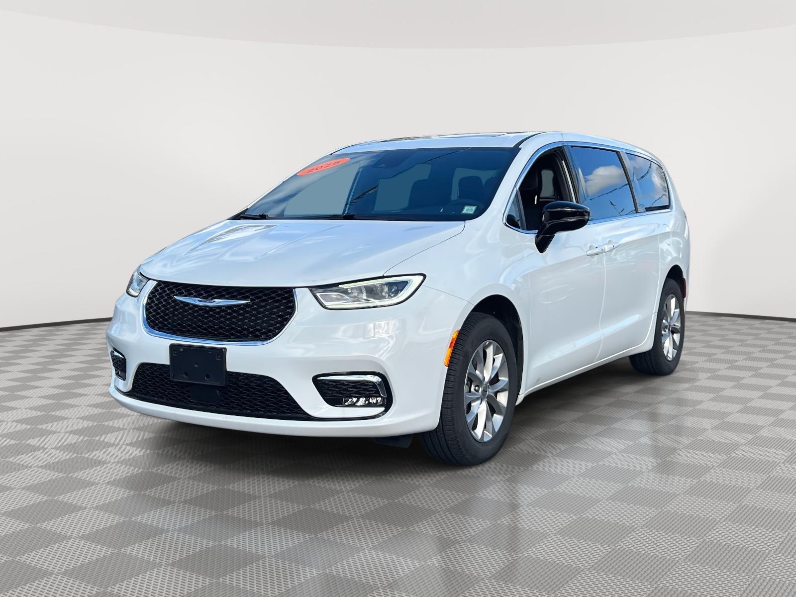 2025 Chrysler Pacifica PACIFICA SELECT AWD