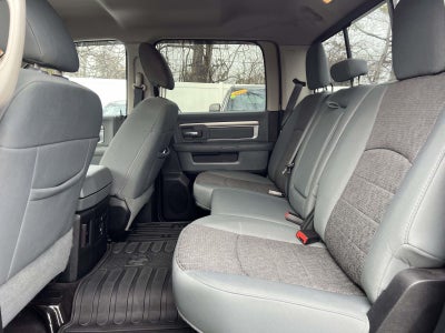 2017 RAM 1500 Big Horn Crew Cab 4x4 5'7' Box