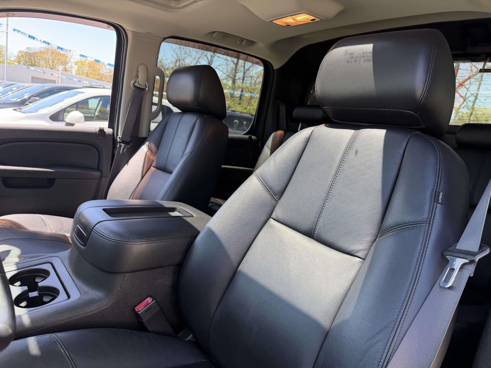 2013 Chevrolet Avalanche LT