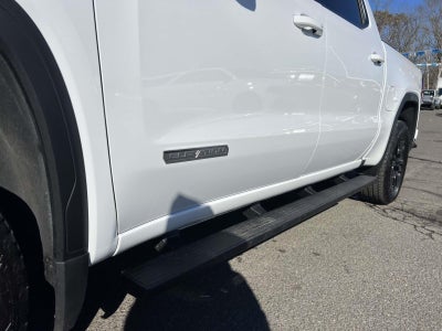 2025 GMC Sierra 1500 4WD Crew Cab Short Box Elevation with 3VL