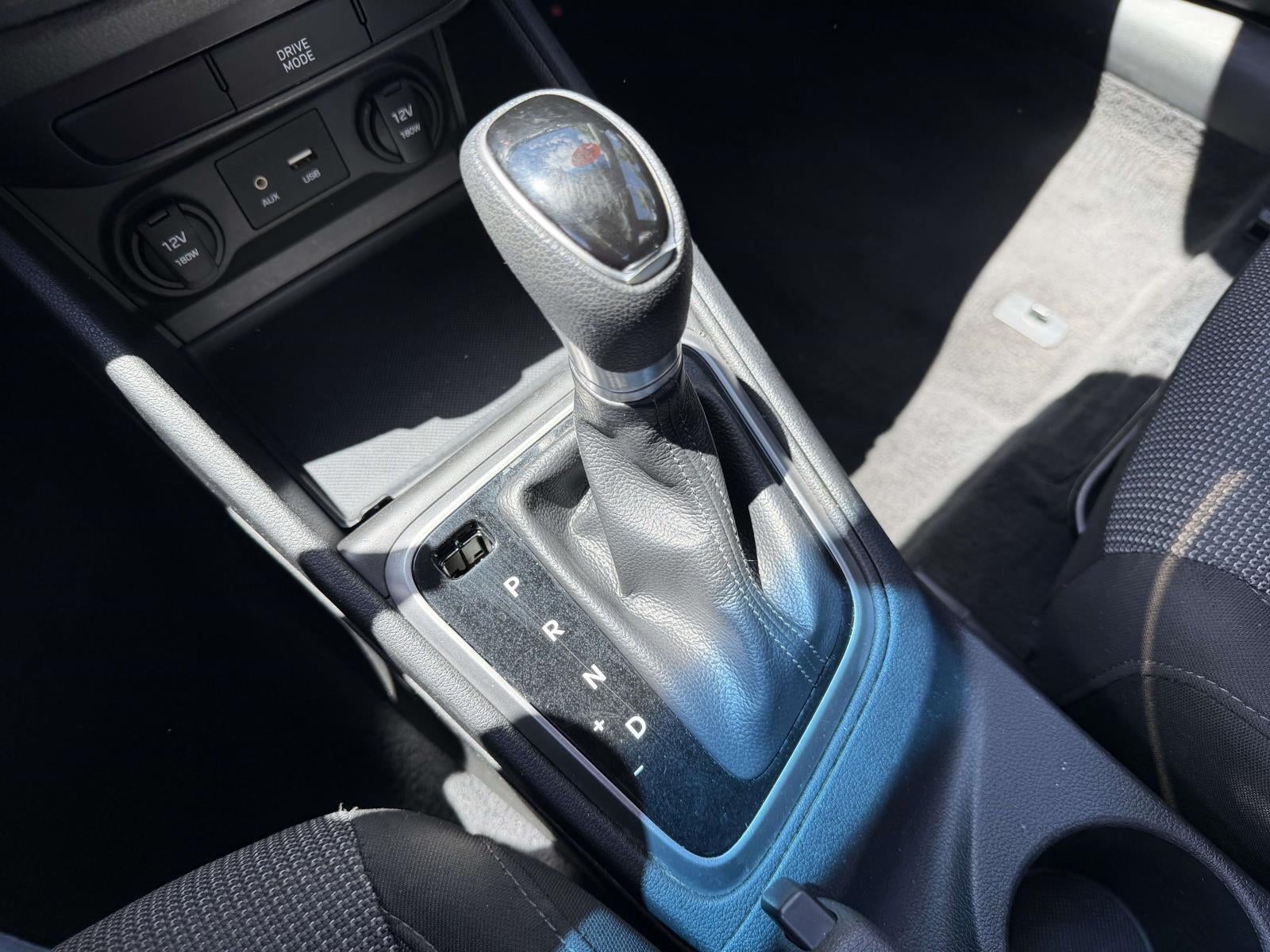 2018 Hyundai ACCENT SE