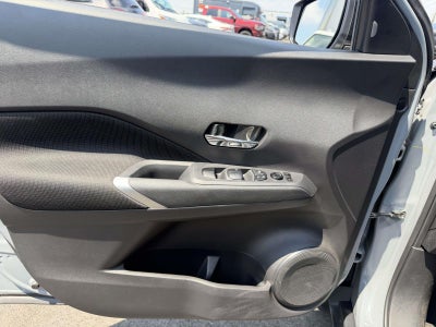 2024 Nissan Kicks SV Xtronic CVT