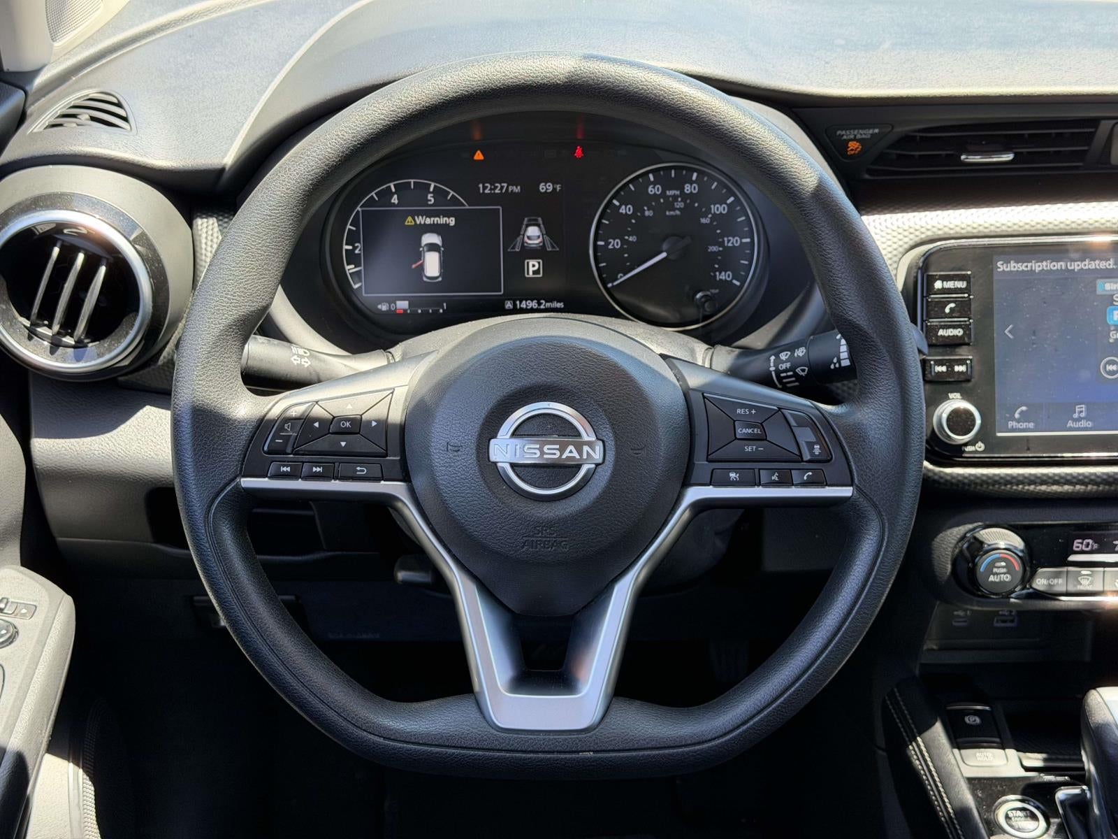 2022 Nissan Kicks SV Xtronic CVT
