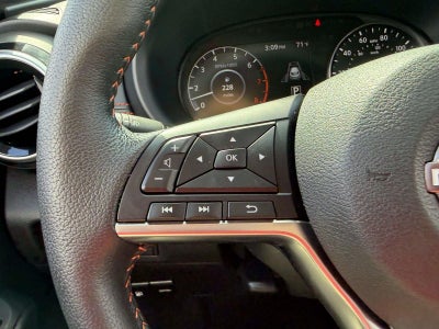 2023 Nissan Kicks SR Xtronic CVT