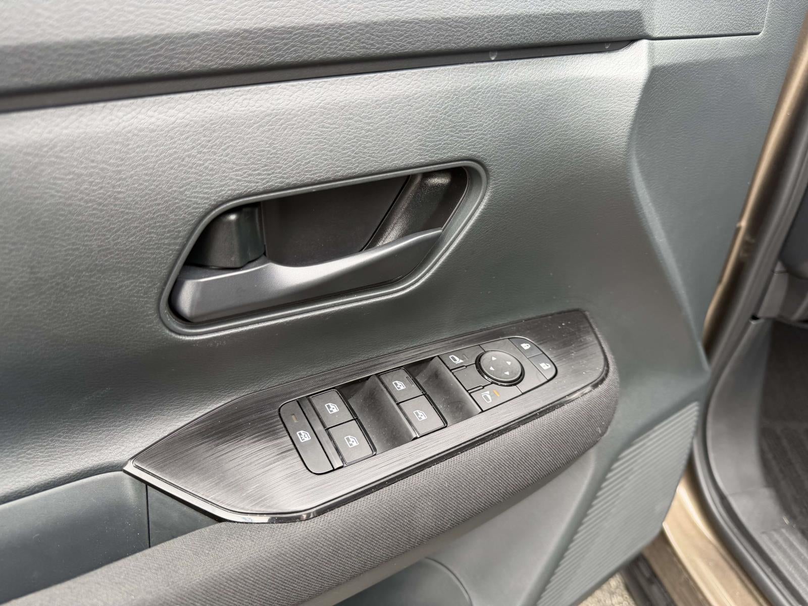 2025 Nissan Kicks S Intelligent AWD
