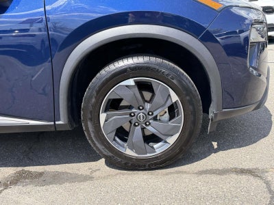 2024 Nissan Rogue SV FWD