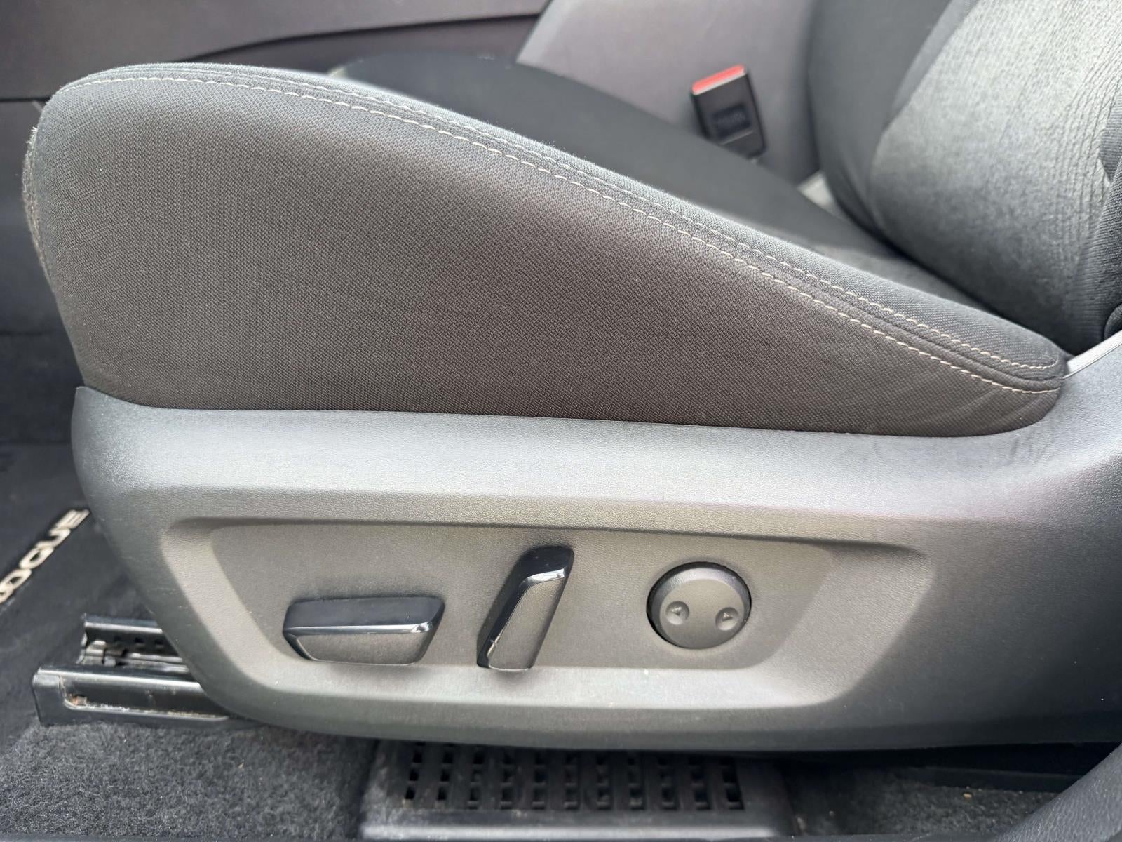 2024 Nissan Rogue SV FWD