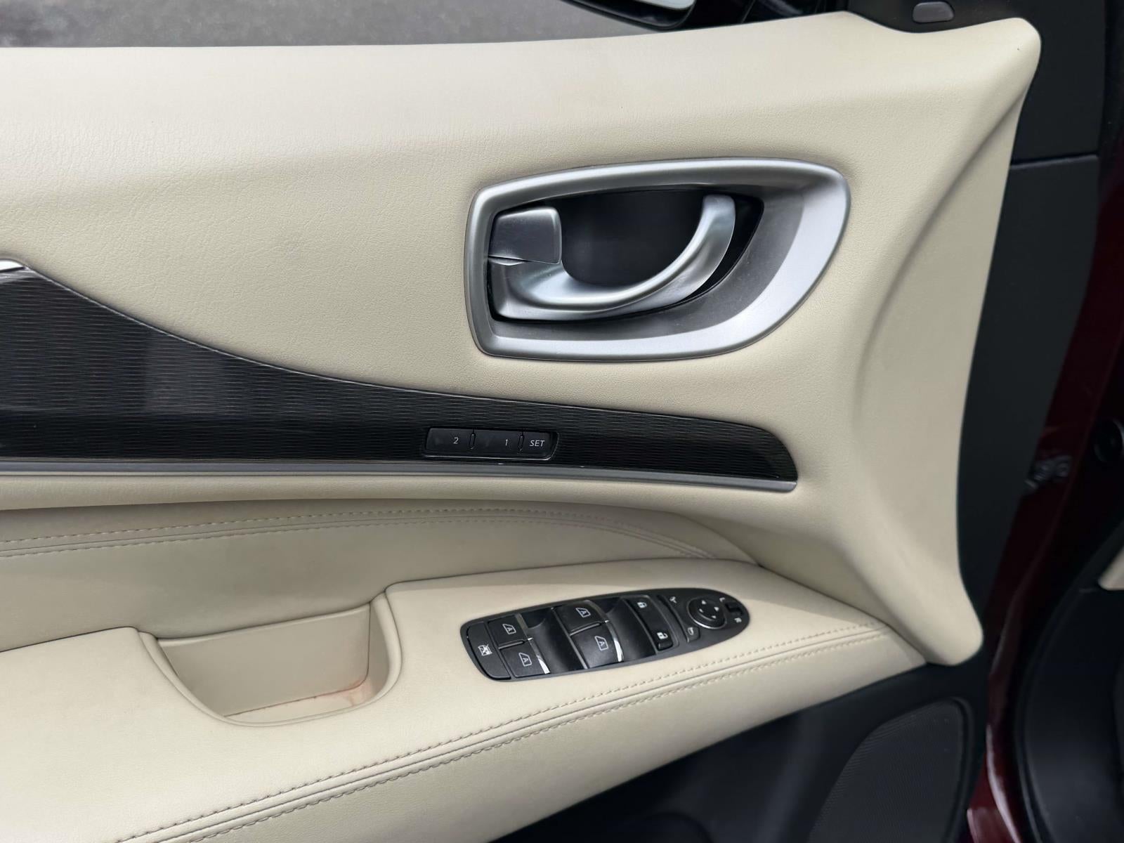2019 INFINITI QX60 LUXE